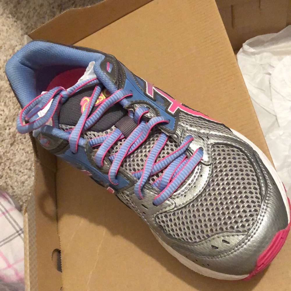 Asics Sneakers